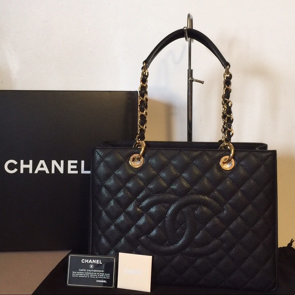 CHANEL Handbags - Authentic Chanel Grand Shopper Tote